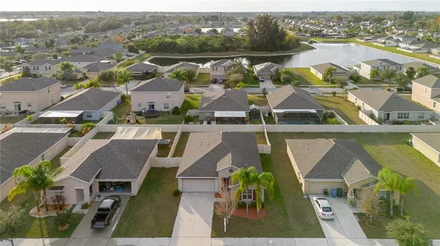 $455,000 | 304 Cascade Bend Drive, Ruskin, FL 33570