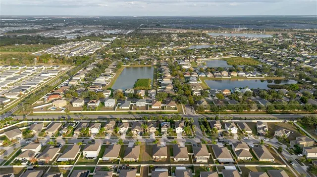 $455,000 | 304 Cascade Bend Drive, Ruskin, FL 33570