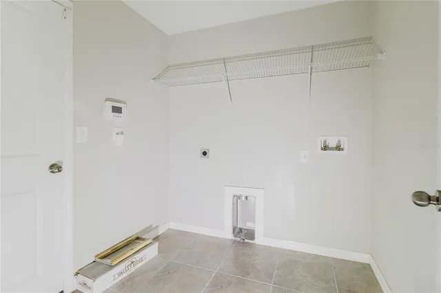 $455,000 | 304 Cascade Bend Drive, Ruskin, FL 33570