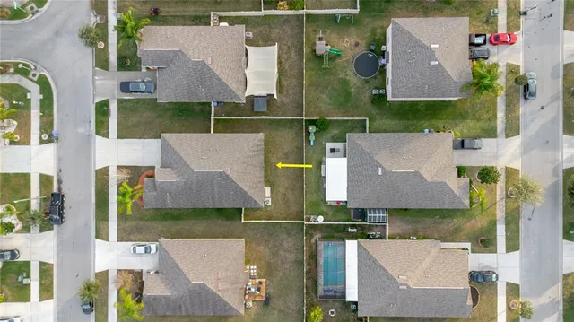 $455,000 | 304 Cascade Bend Drive, Ruskin, FL 33570