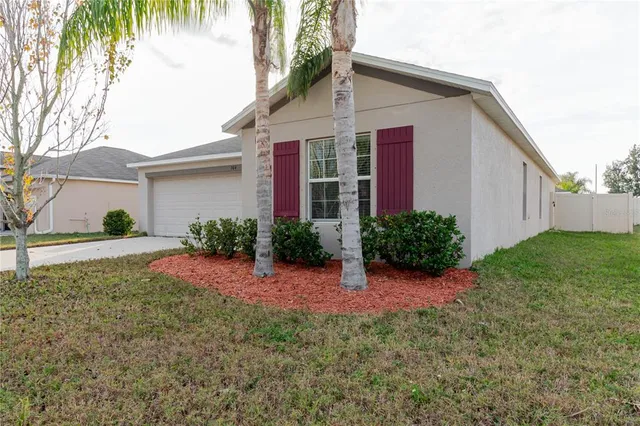 $455,000 | 304 Cascade Bend Drive, Ruskin, FL 33570