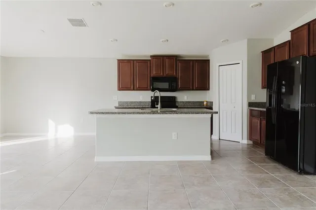 $455,000 | 304 Cascade Bend Drive, Ruskin, FL 33570