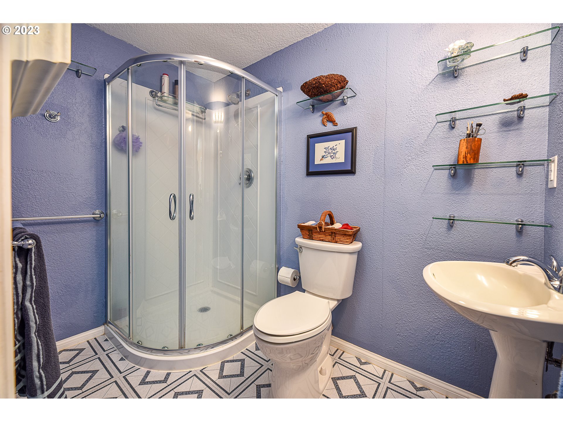28668 Liberty Road Sweet Home, OR 97386 - Photo 14 of 31 Gallery Image 14