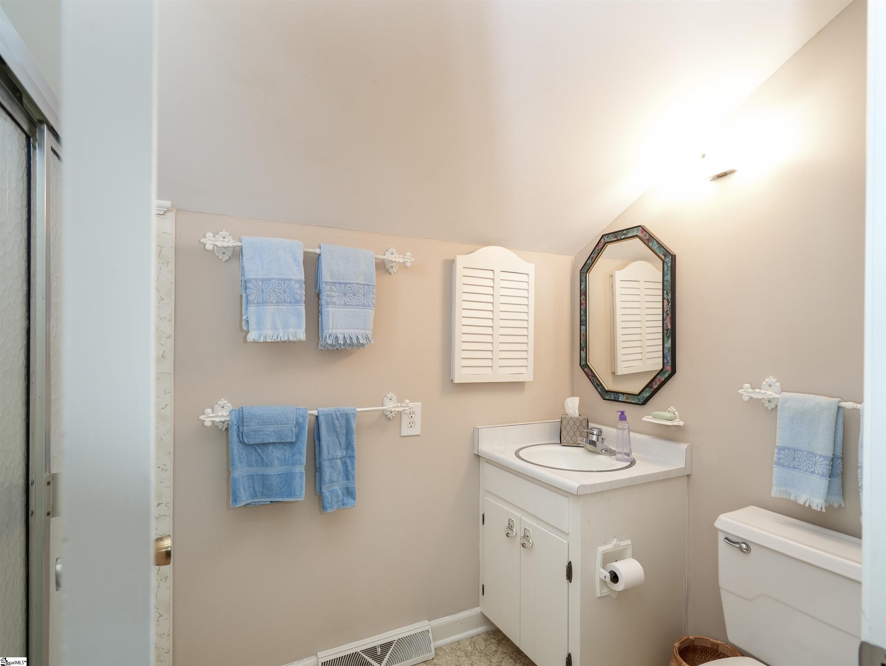 210 Glendale Road Union, SC 29379 - Photo 32 of 35
