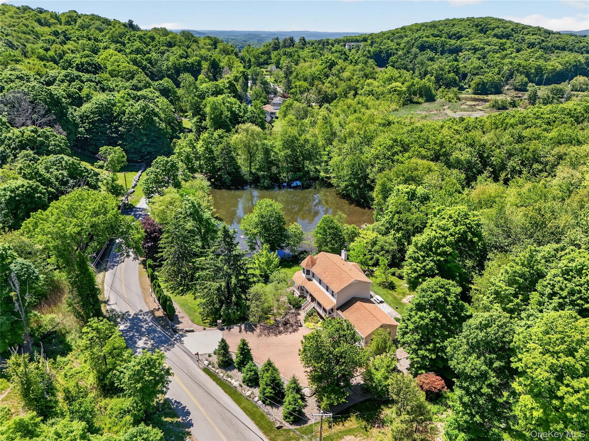 433 Barrett Hill Road Mahopac, NY 10541 - Photo 36 of 38