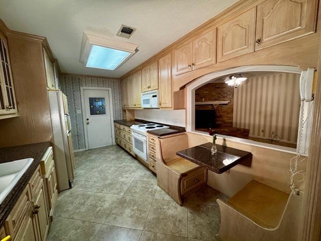 106 Robin Road Silsbee, TX 77656 - Photo 18 of 40