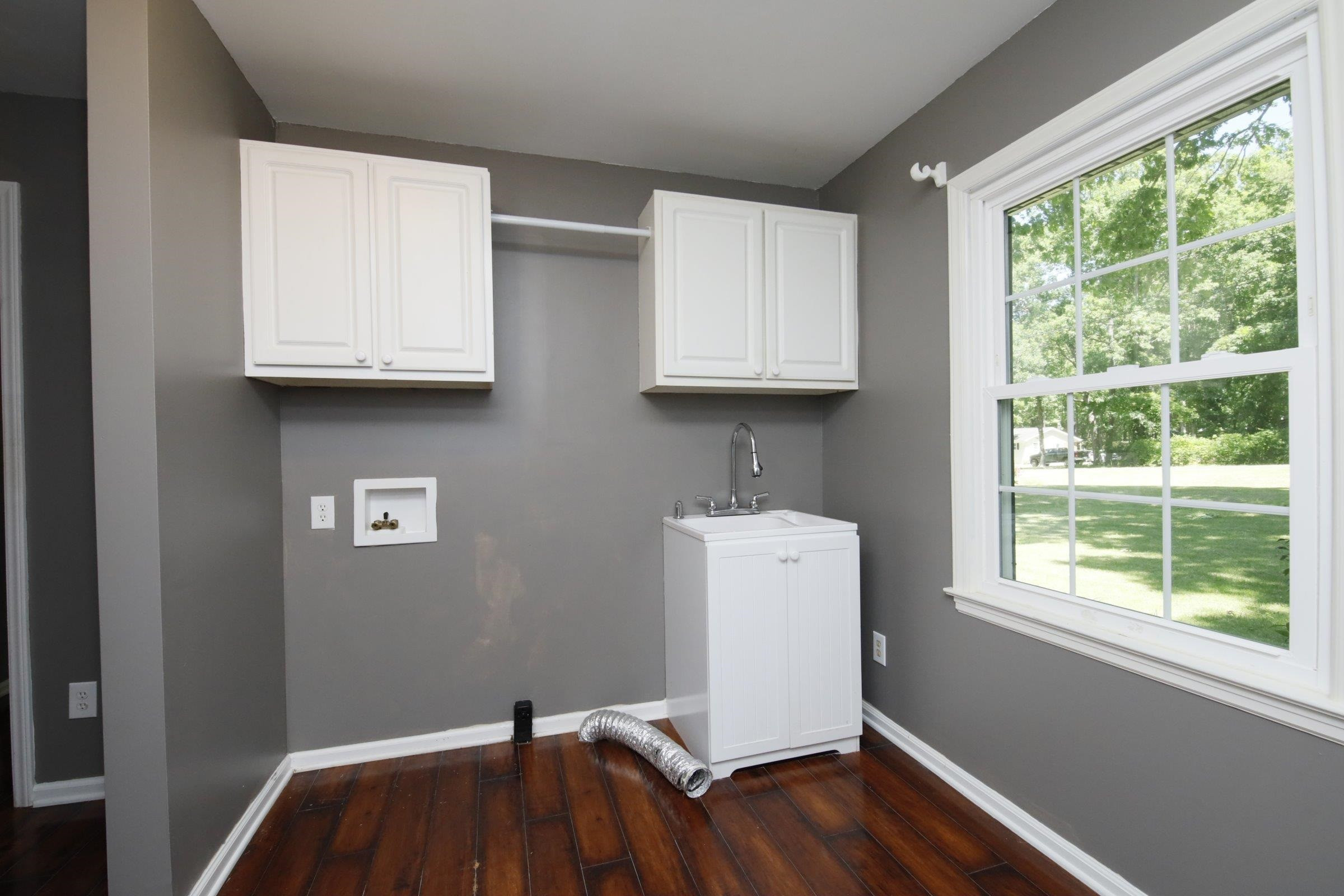 5515 Roslyn Road Durham, NC 27712 - Photo 14 of 38 Photo 14
