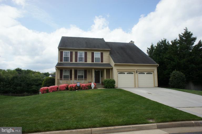 8029 Folkstone Road Manassas, VA 20111 - Photo 22 of 23 Exterior (Front)