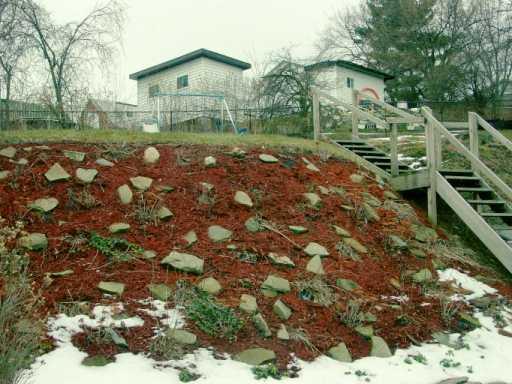 521 Ridgemont Drive Pittsburgh, PA 15220 - Photo 7 of 8 Yard/Garden.