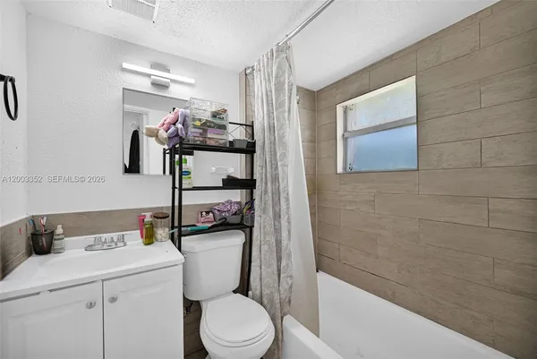 $549,000 | 10601 Southwest 172nd Street, Miami, FL 33157