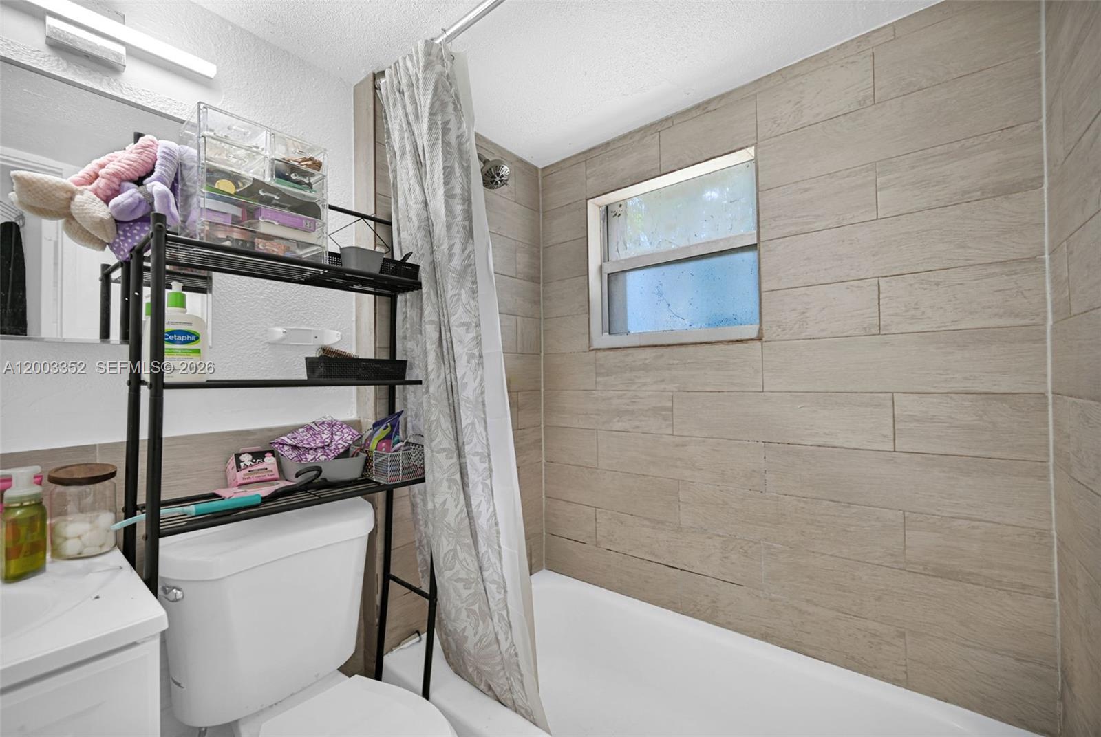 10601 Southwest 172nd Street Miami, FL 33157 - Photo 17 of 53