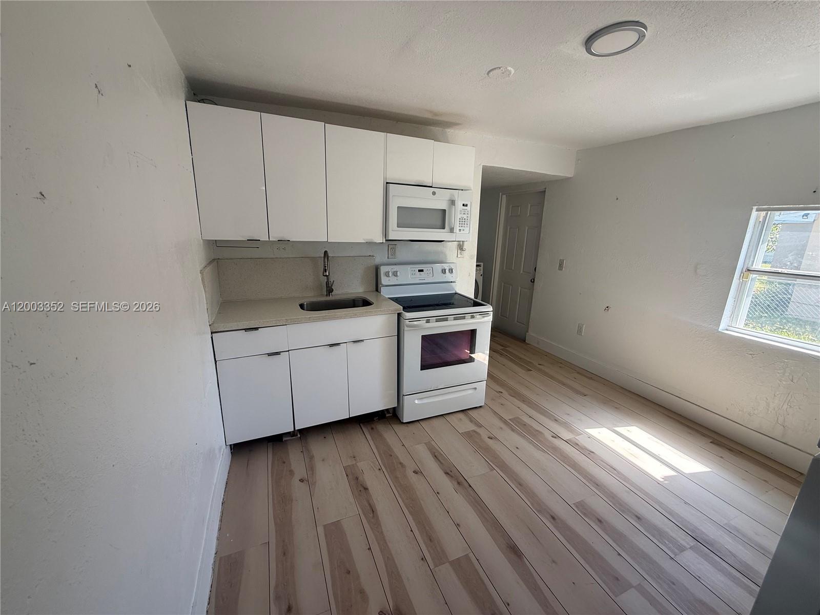 10601 Southwest 172nd Street Miami, FL 33157 - Photo 48 of 53