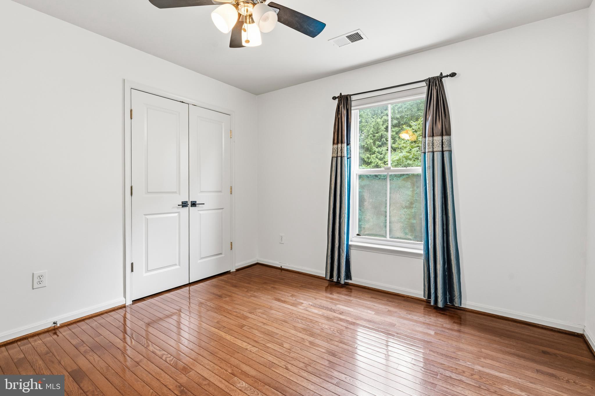 22409 Brook Point Way Clarksburg, MD 20871 - Photo 44 of 76