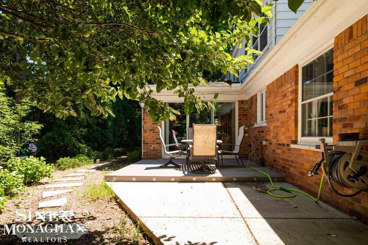 496 Deeplands Road Grosse Pointe, MI 48236 - Photo 33 of 37 Deck