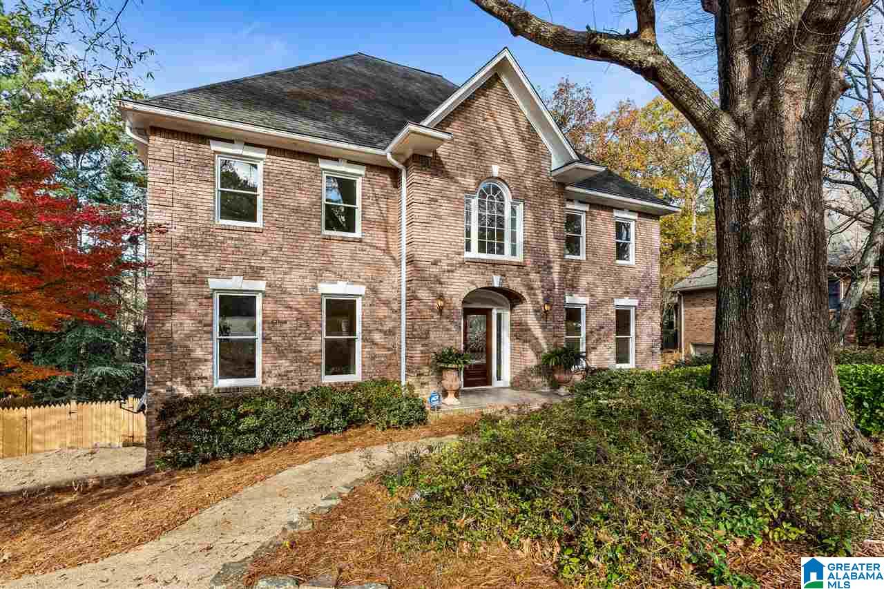 321 Trace Ridge Road Birmingham, AL 35244 - Photo 2 of 34