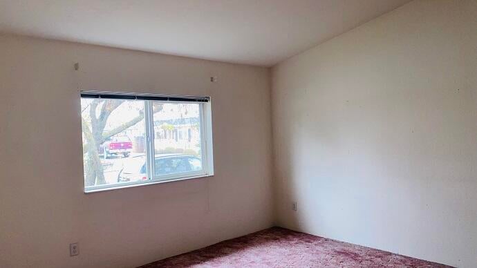 555 Freeman Road, Unit 25 Central Point, OR 97502 - Photo 12 of 33 431-415891 BEDROOM 1 MASTER