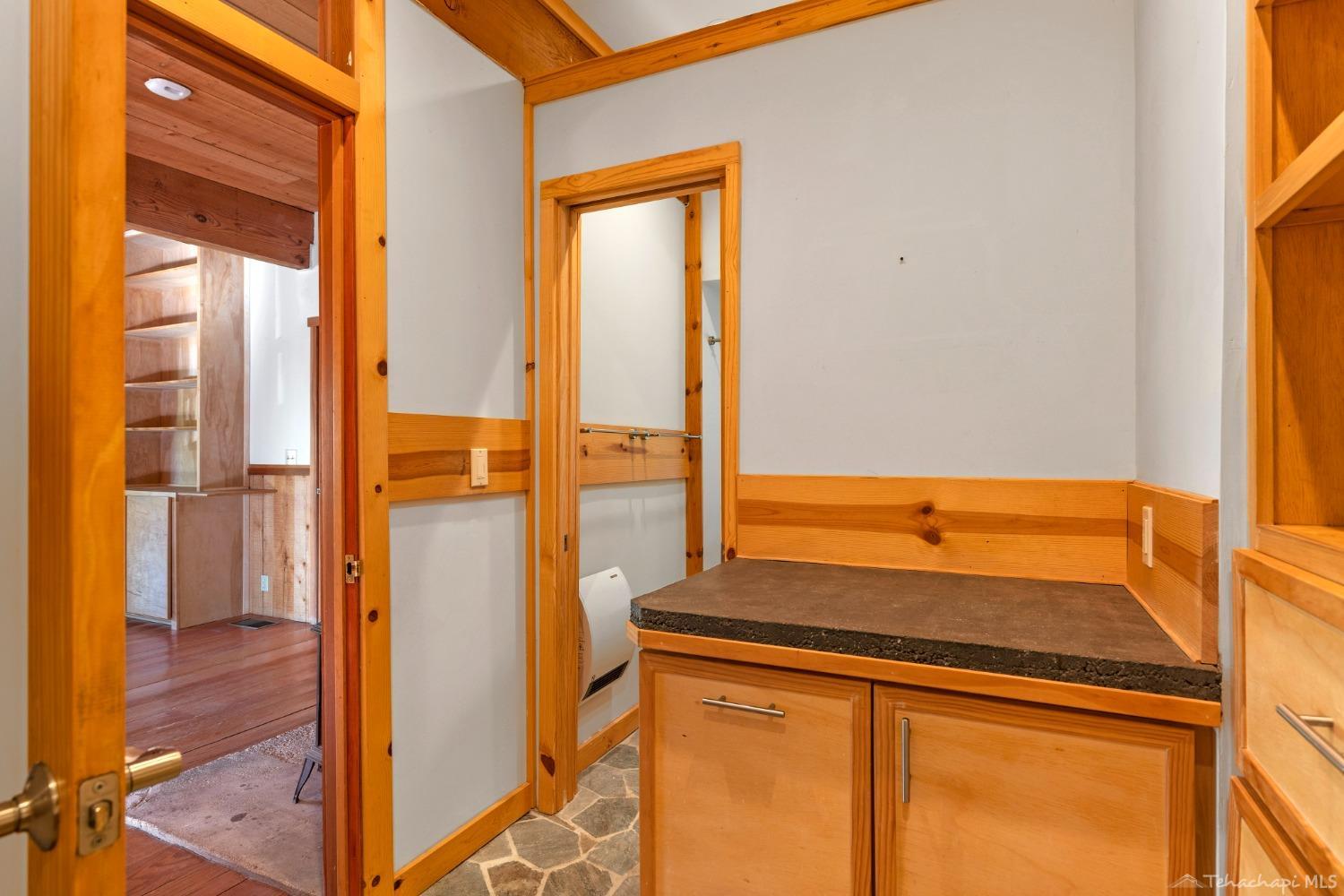 30301 Jack Springs Road Tehachapi, CA 93561 - Photo 26 of 62 Gallery Image 26