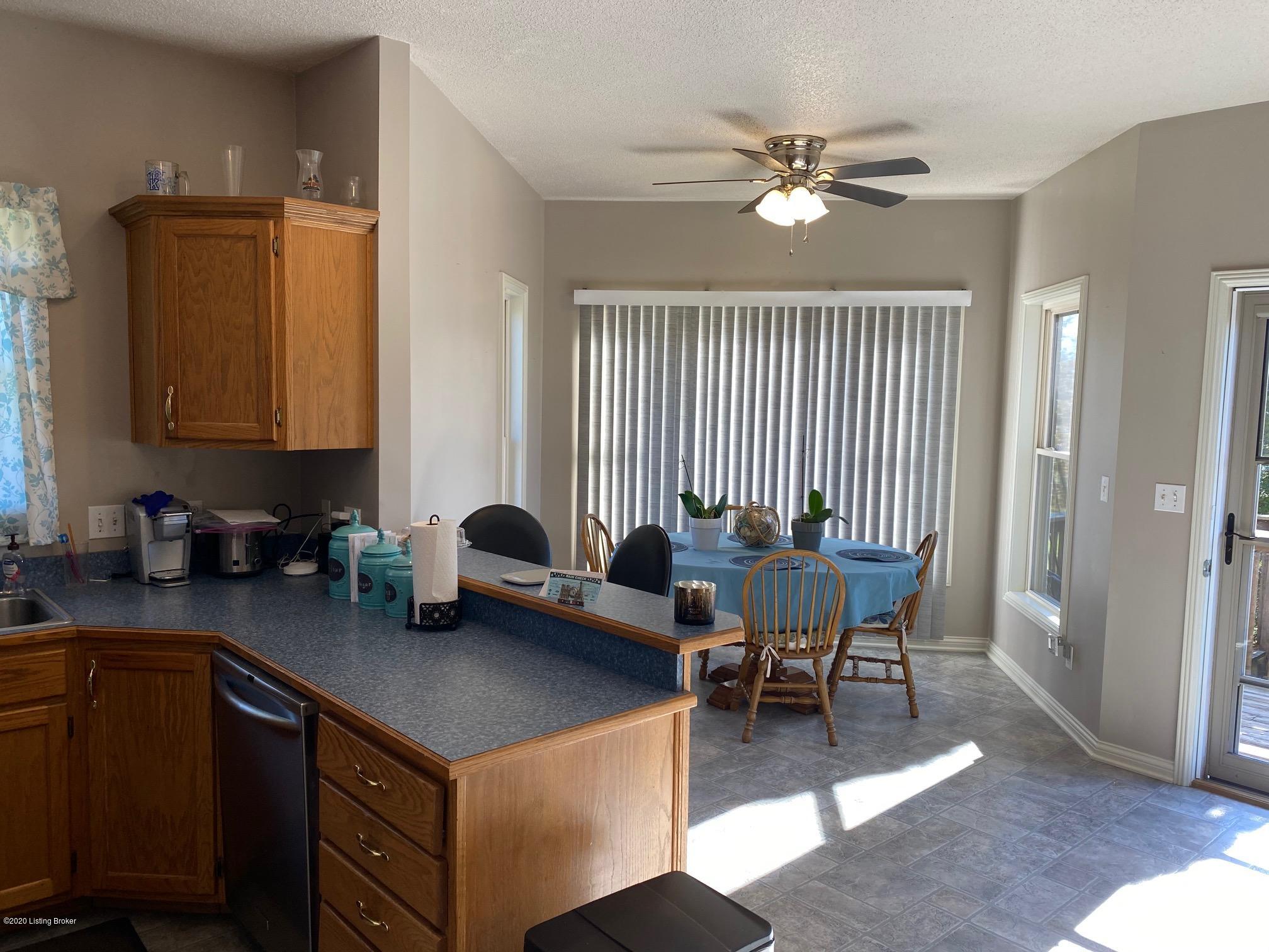 120 Fox Ridge Road Bardstown, KY 40004 - Photo 8 of 29 IMG_0833