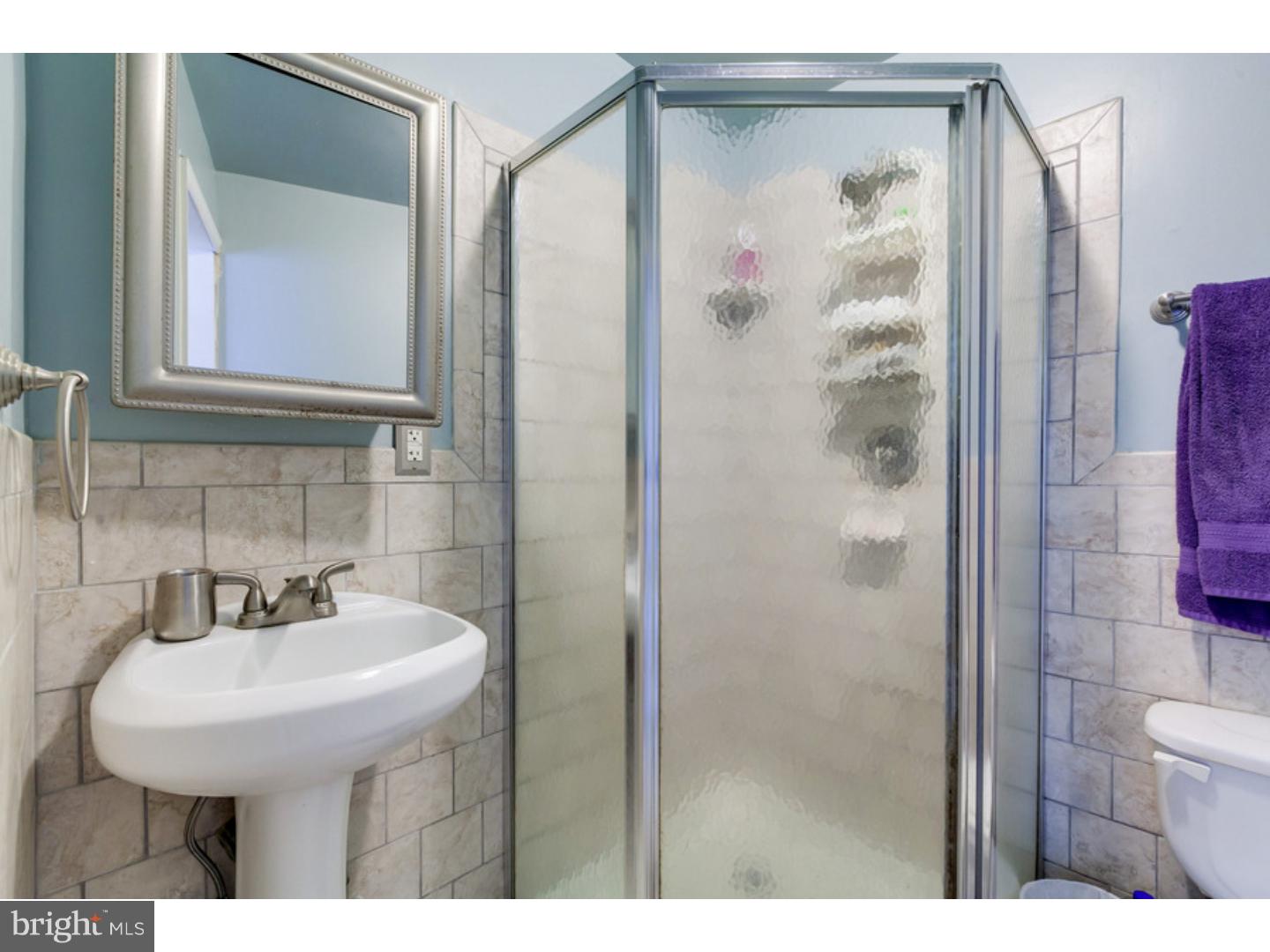 116 Berlin Road North Lindenwold, NJ 08021 - Photo 8 of 22 Bathroom