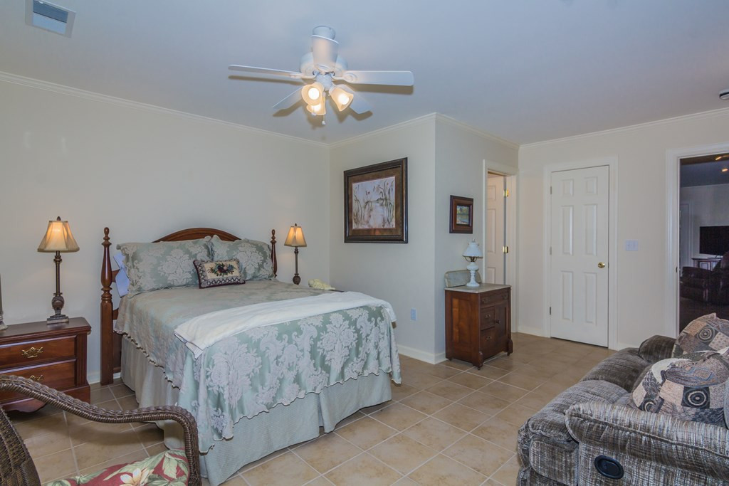 357 Legend Court Santee, SC 29142 - Photo 24 of 43