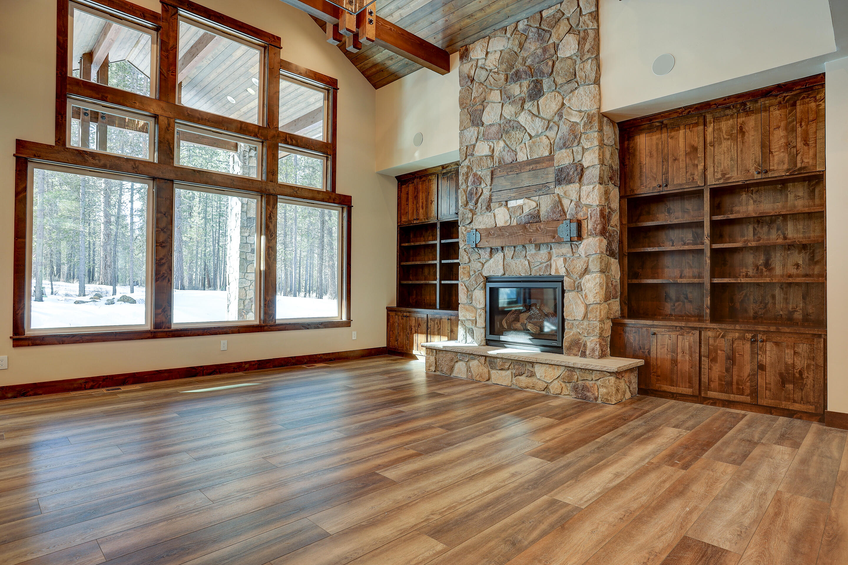 56239 Sable Rock Loop, Unit 289 Bend, OR 97707 - Photo 7 of 34 56239 Sable Rock Loop MLS-14