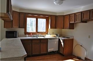85 Rodgers Road New Harbor, ME 04554 - Photo 5 of 11 Kitchen. appliances to be reinstalled