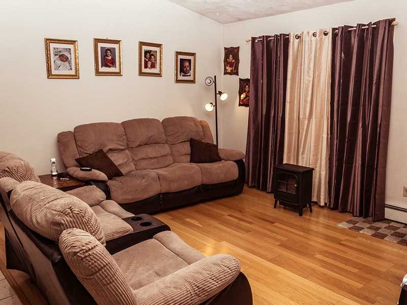 530 Spring Street Hopkinton, RI 02873 - Photo 5 of 25 Living Room.