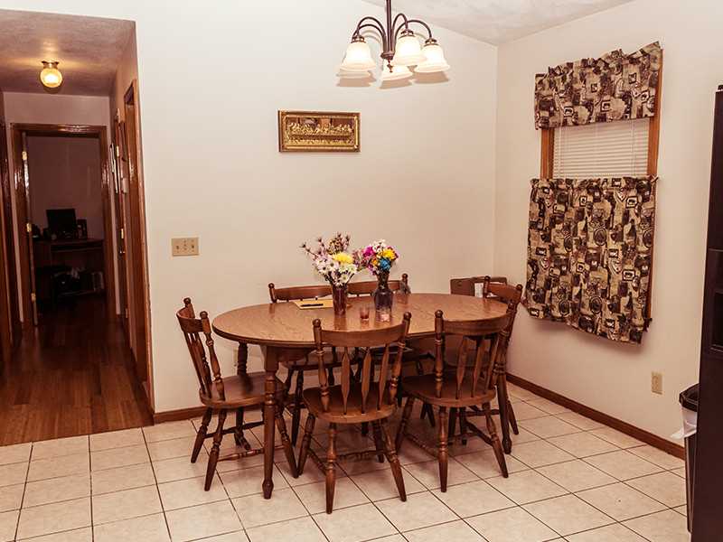 530 Spring Street Hopkinton, RI 02873 - Photo 10 of 25 Dining Area.