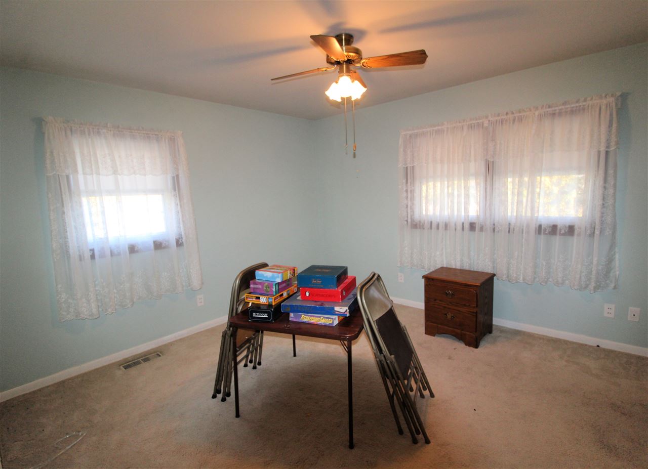 5476 Raubinger Road Swartz Creek, MI 48473 - Photo 9 of 20 50002148-8.JPG