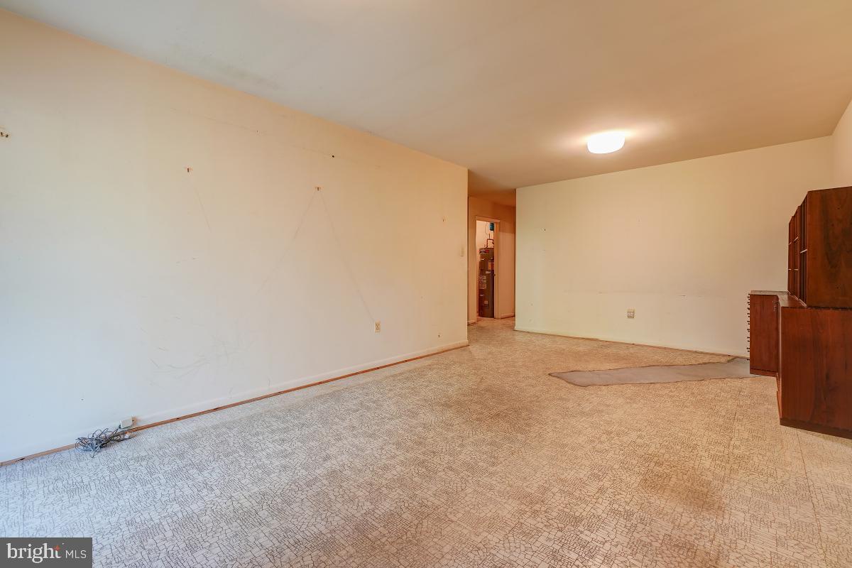 2065 Wethersfield Court Reston, VA 20191 - Photo 27 of 34 Gallery Image 27