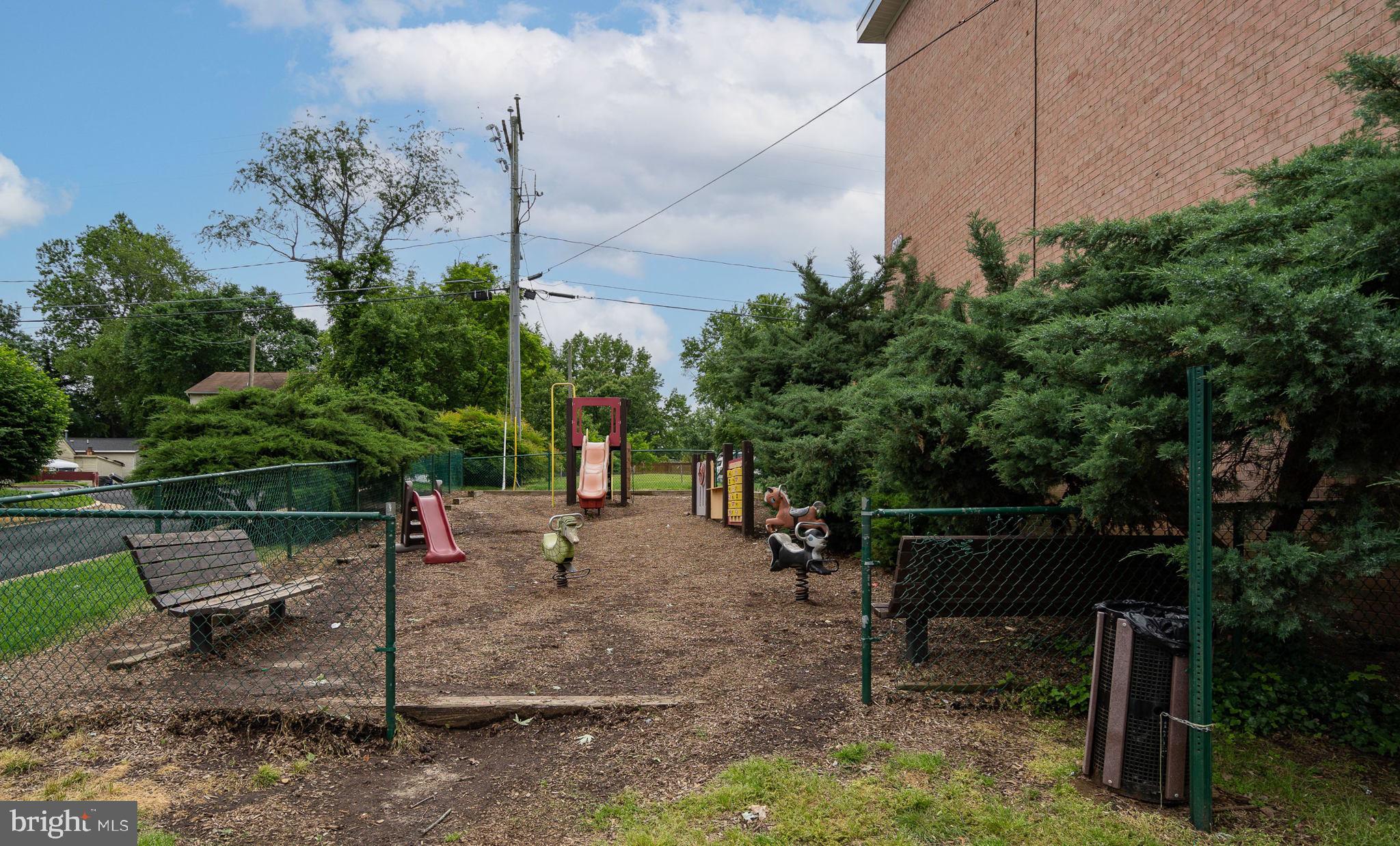 2848 Annandale Road, Unit 224 Falls Church, VA 22042 - Photo 8 of 22