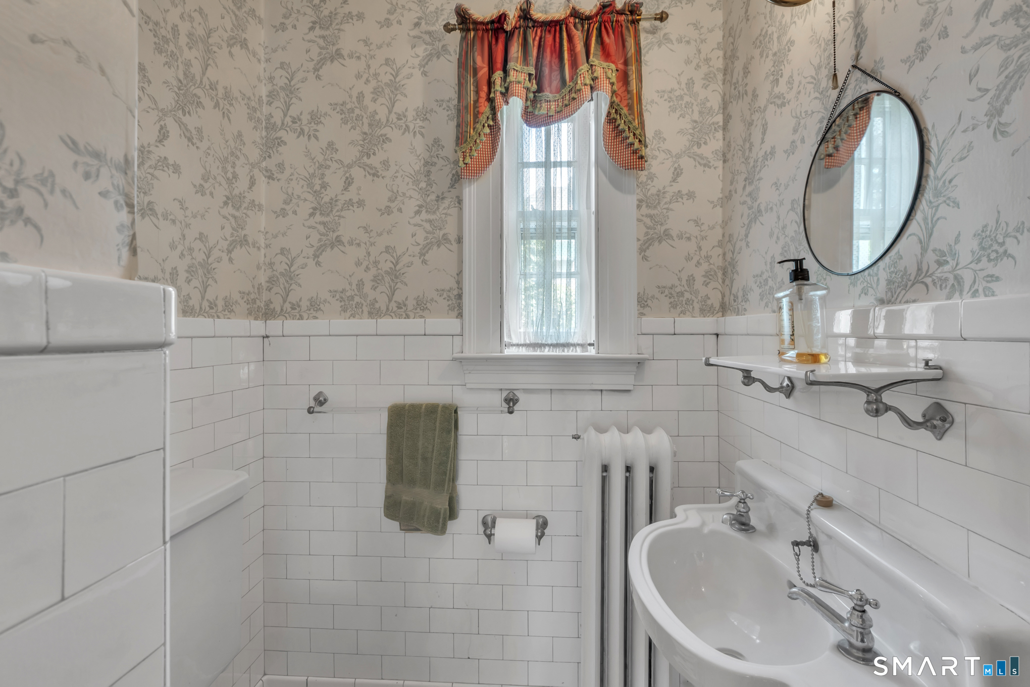 25 Walbridge Road West Hartford, CT 06119 - Photo 28 of 40 Gallery Image 28