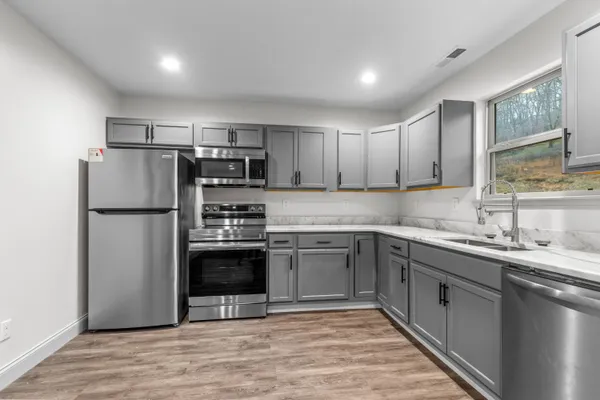 $1,385 | 3118 New York Avenue, Unit B, Chattanooga, TN 37406