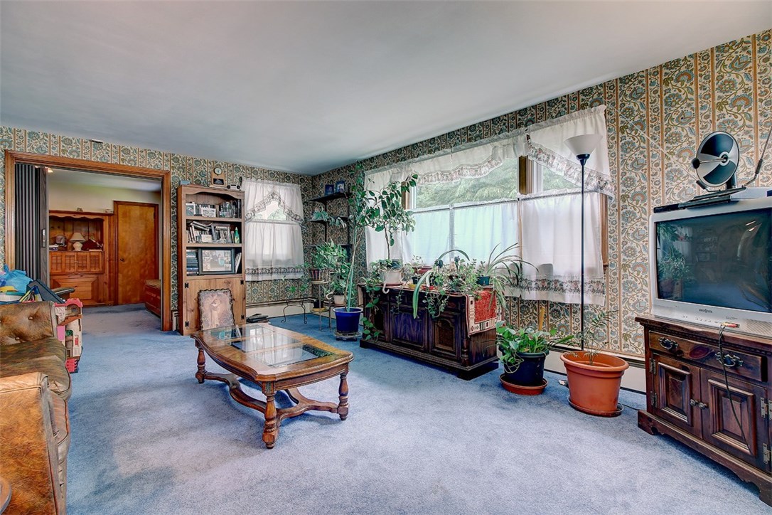 1040 Main Street Warren, RI 02885 - Photo 5 of 21 Gallery Image 5