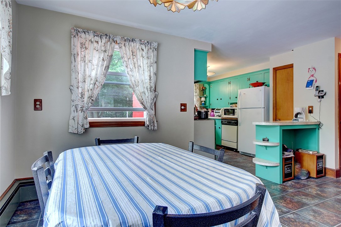 1040 Main Street Warren, RI 02885 - Photo 8 of 21 Gallery Image 8