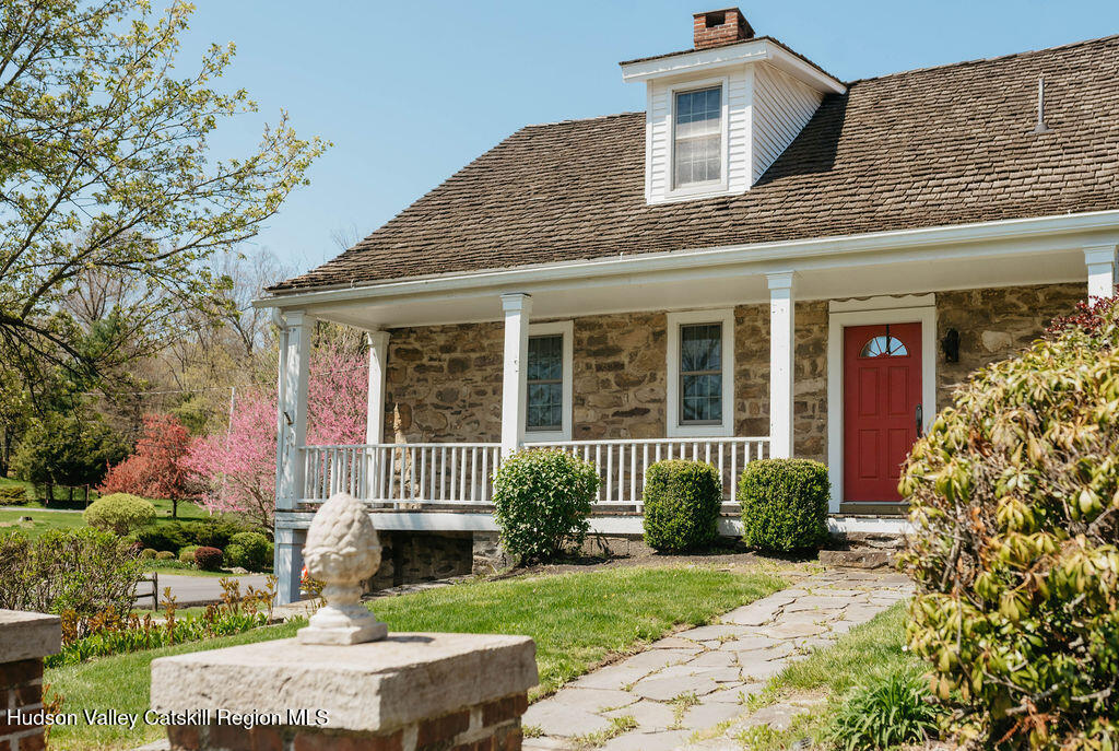93 Horton Road Washingtonville, NY 10992 - Photo 2 of 53 93 close up front walkway