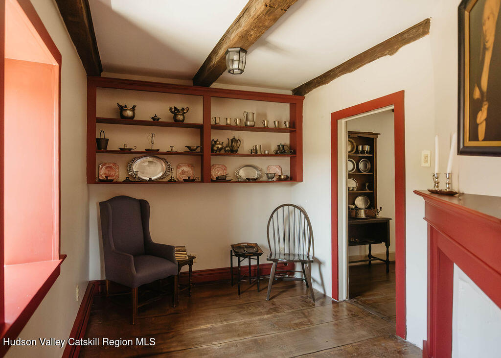 93 Horton Road Washingtonville, NY 10992 - Photo 21 of 53 93 mourning room