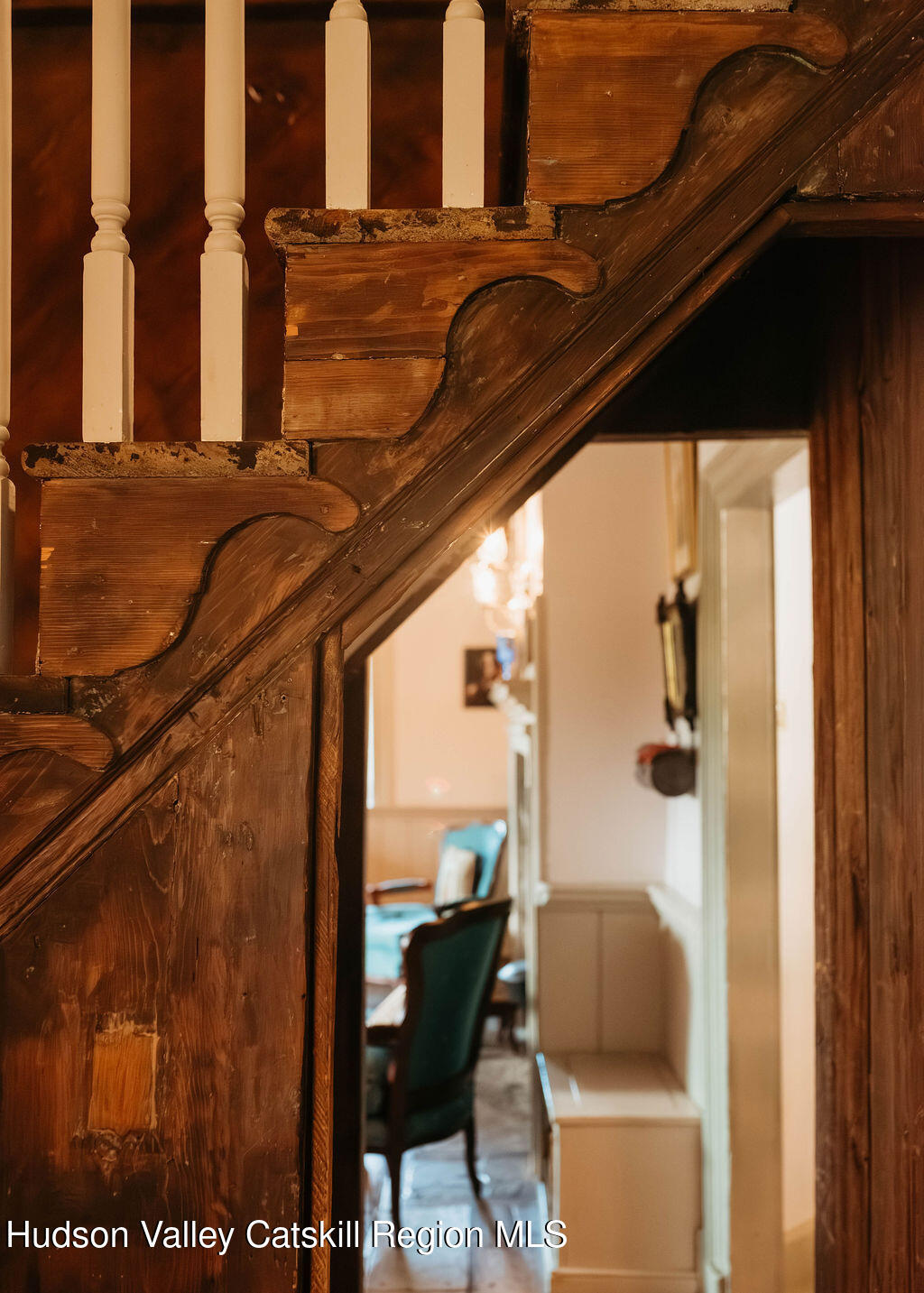 93 Horton Road Washingtonville, NY 10992 - Photo 22 of 53 93 staircase detail