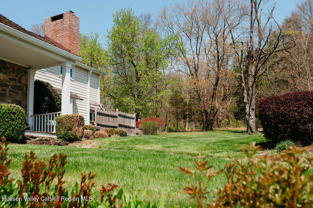 93 Horton Road Washingtonville, NY 10992 - Photo 48 of 53 93 front lawn