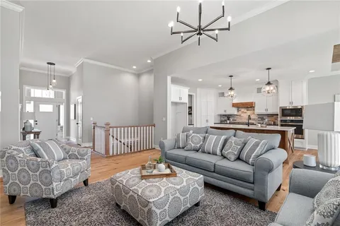 $669,950 | 25104 West 141st Terrace, Olathe, KS 66061