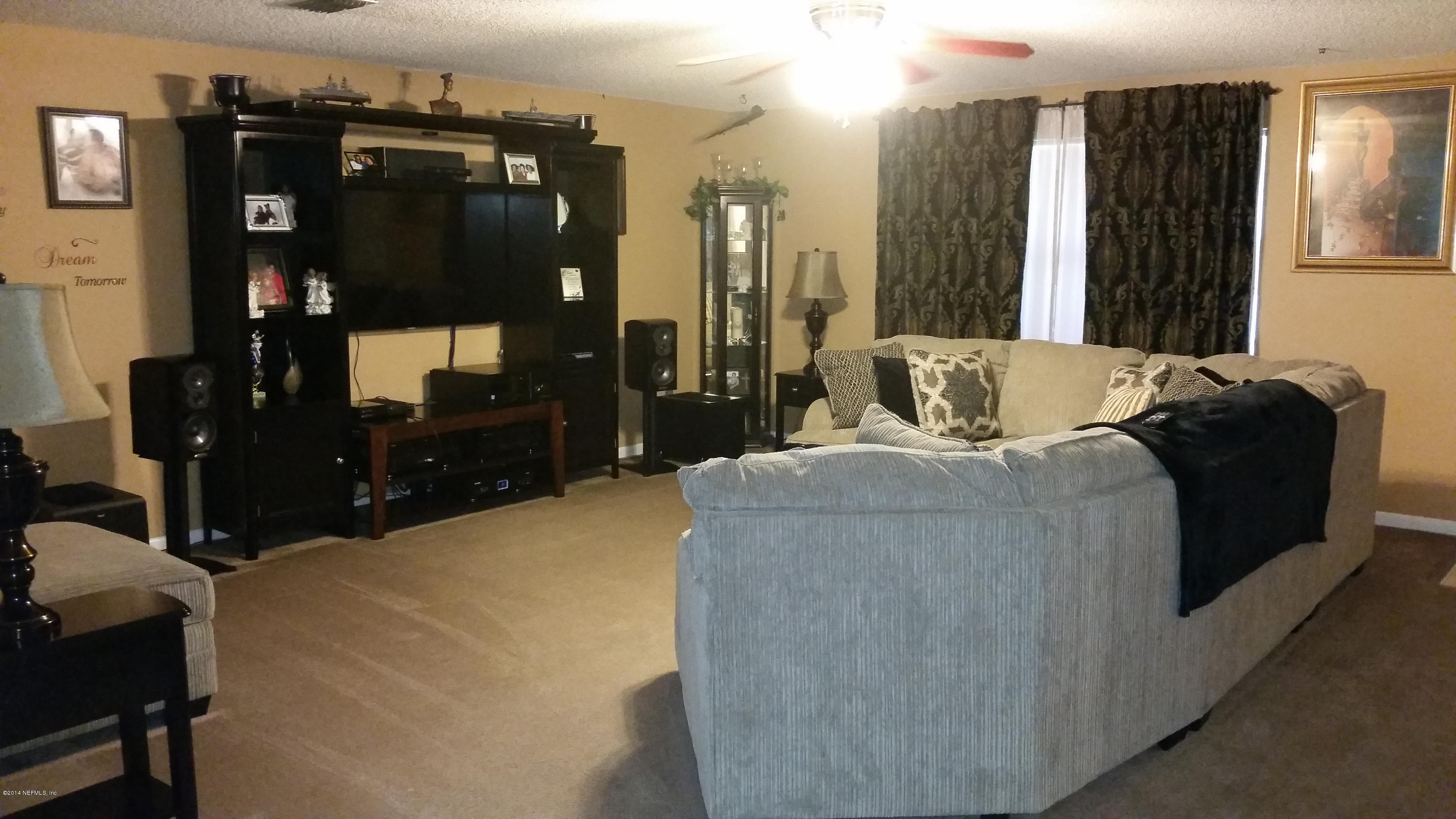 2568 Spring Lake Road Jacksonville, FL 32210 - Photo 3 of 45 c (122)