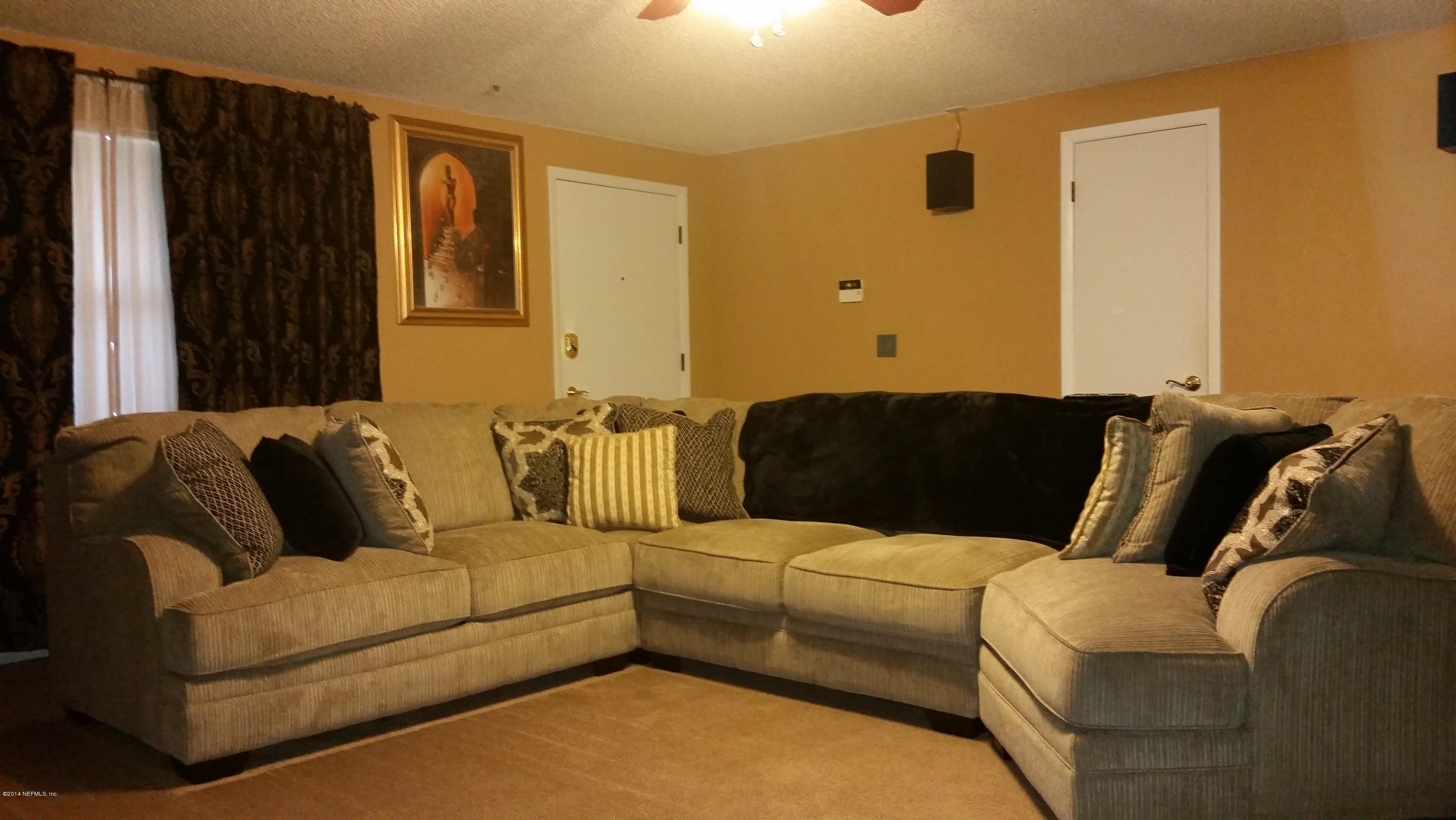 2568 Spring Lake Road Jacksonville, FL 32210 - Photo 8 of 45 c (133)