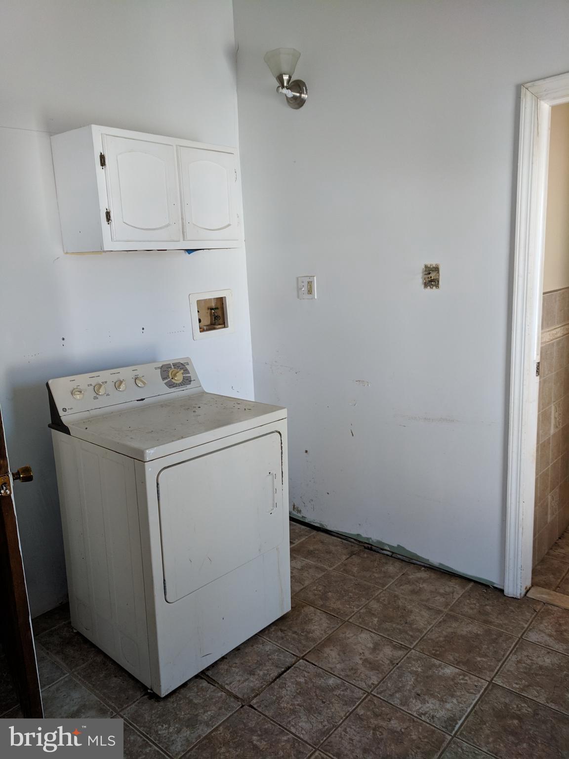 334 Flood Gate Road Swedesboro, NJ 08085 - Photo 4 of 35