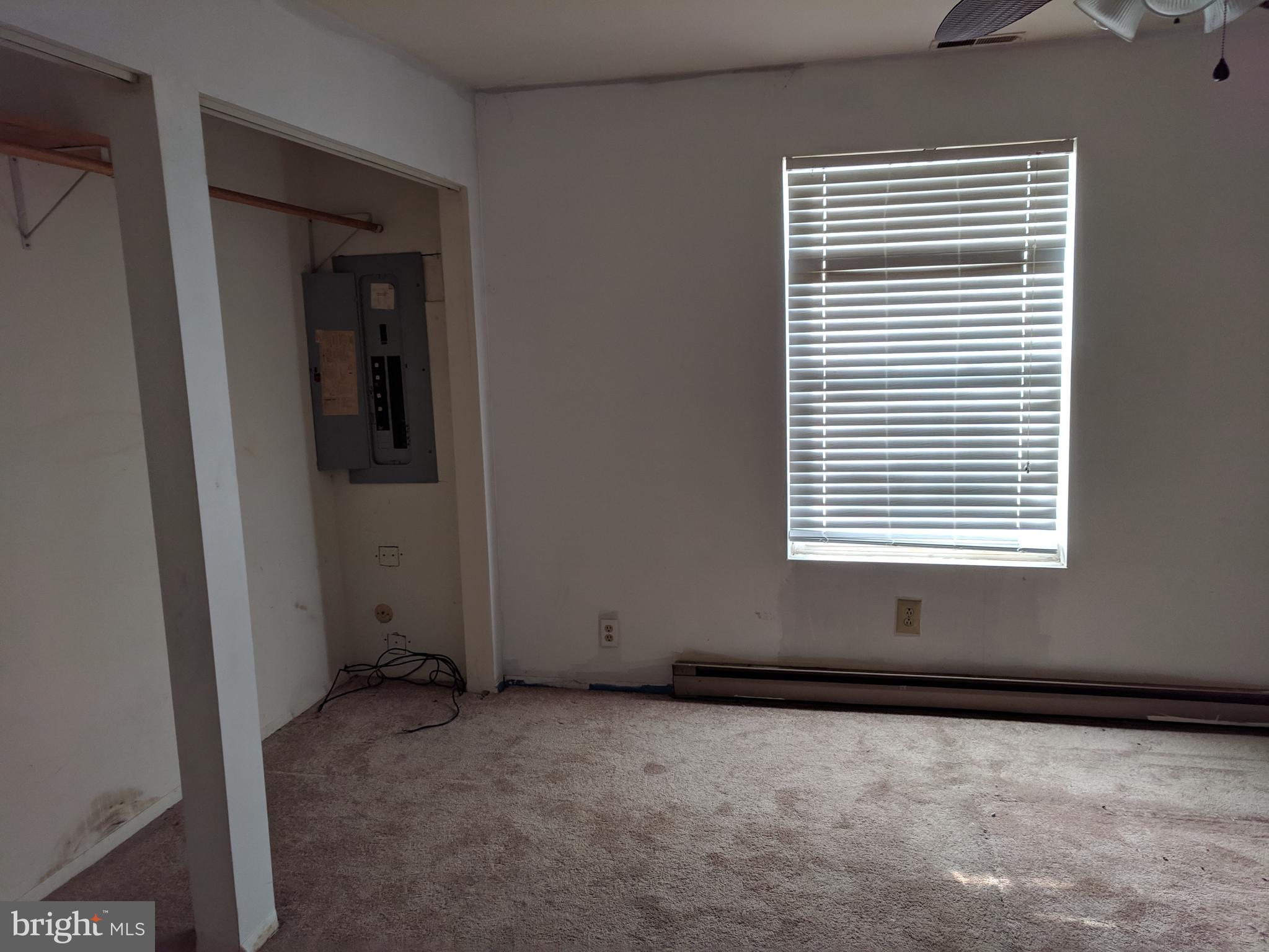 334 Flood Gate Road Swedesboro, NJ 08085 - Photo 5 of 35