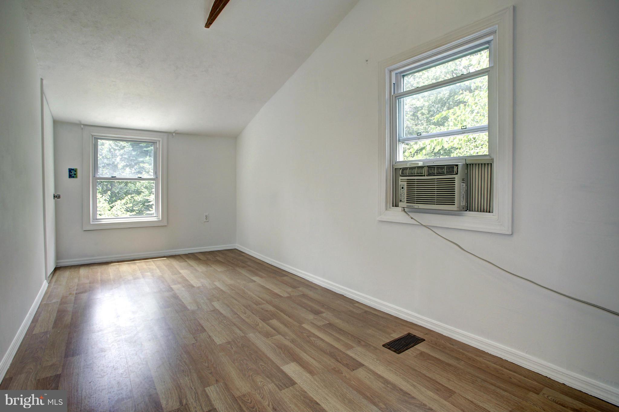 2502 Newton Street Silver Spring, MD 20902 - Photo 17 of 28 Bedroom