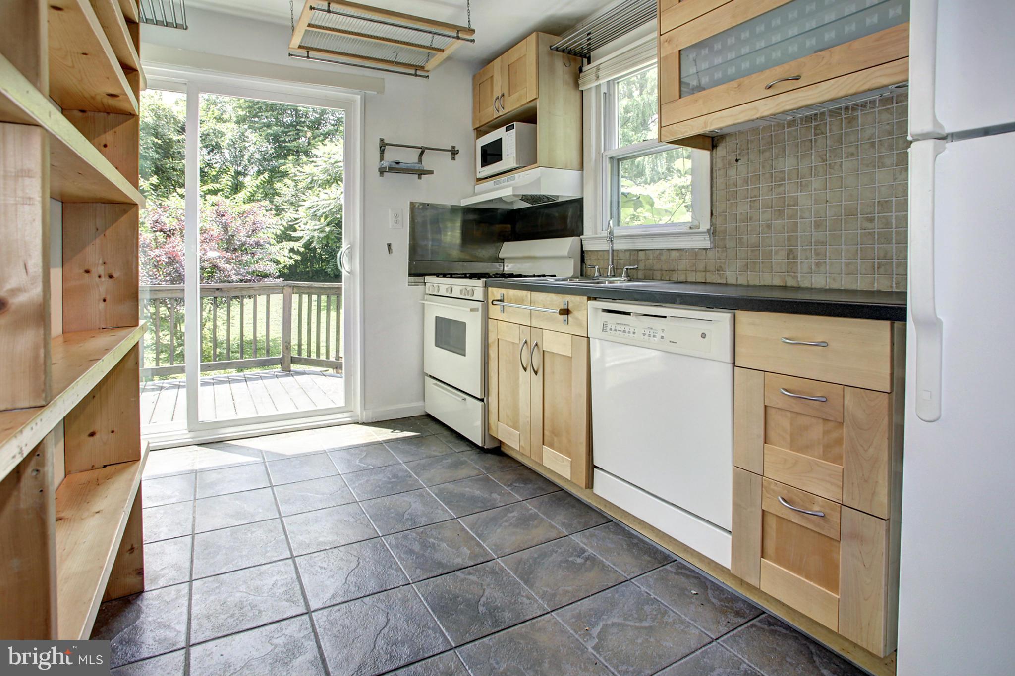 2502 Newton Street Silver Spring, MD 20902 - Photo 5 of 28 Kitchen