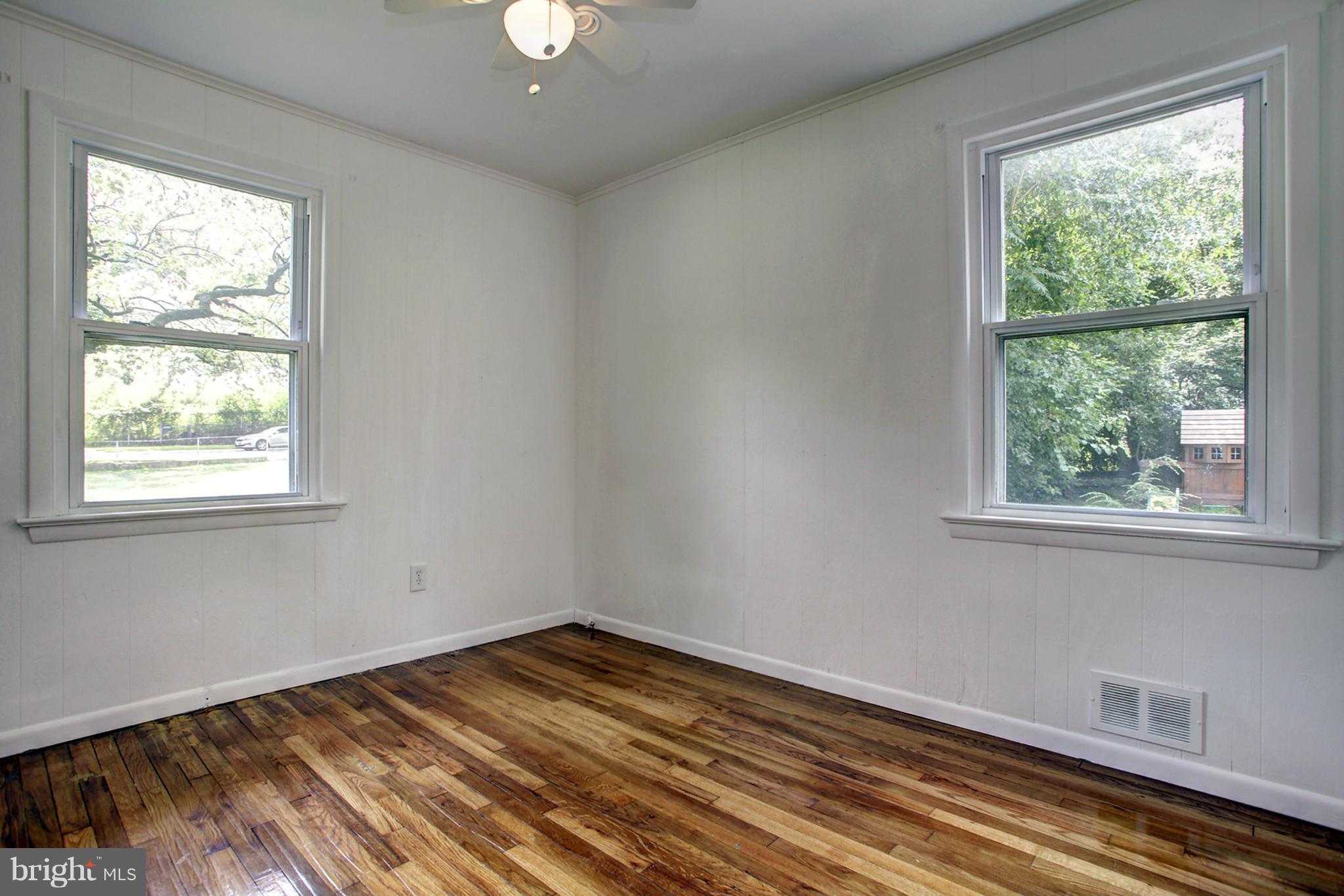 2502 Newton Street Silver Spring, MD 20902 - Photo 9 of 28 Bedroom