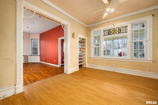 $57,500 | 318 Washington Street, Pekin, IL 61554