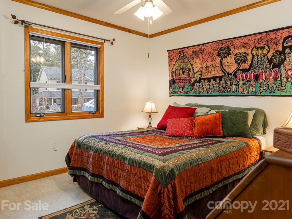 154 Joe Jenkins Road Fairview, NC 28730 - Photo 20 of 33 Gallery Image 20