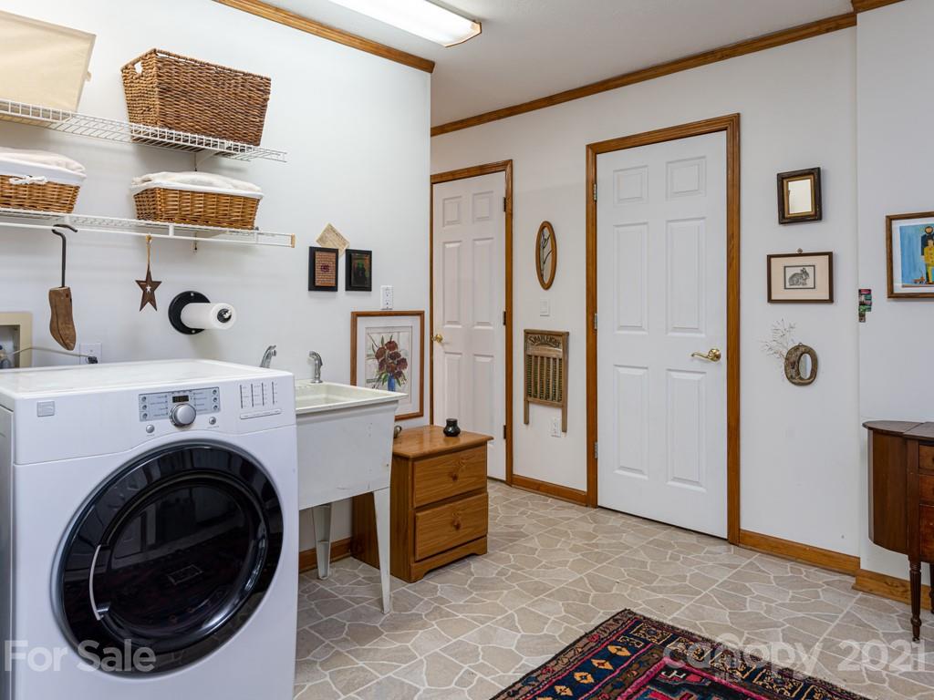 154 Joe Jenkins Road Fairview, NC 28730 - Photo 24 of 33 Gallery Image 24